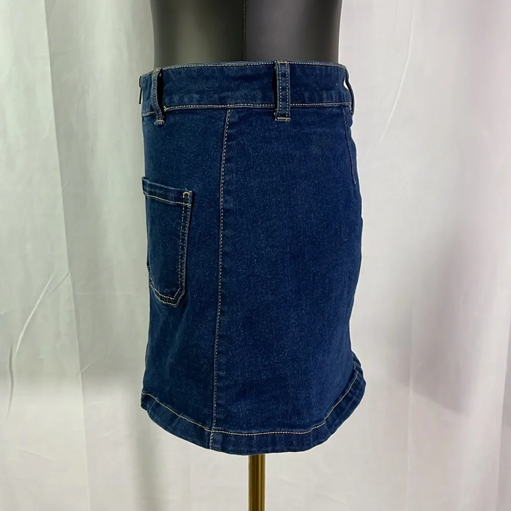 🛍 6 for $35 • Sincerely Jules Zip Front Patch Pocket Denim Mini Skirt